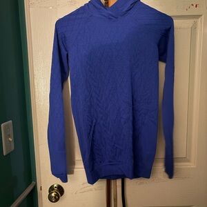 Lululemon Long Sleeve Textured Shirt w/ Hood